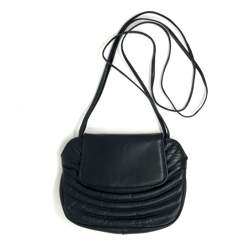 Vintage Bugatti bag / purse in soft quilted black leather